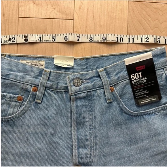 BNWT- Levi’s Premium 501 Original Cropped Light Wash Jeans (25/28) - Picture 10 of 12